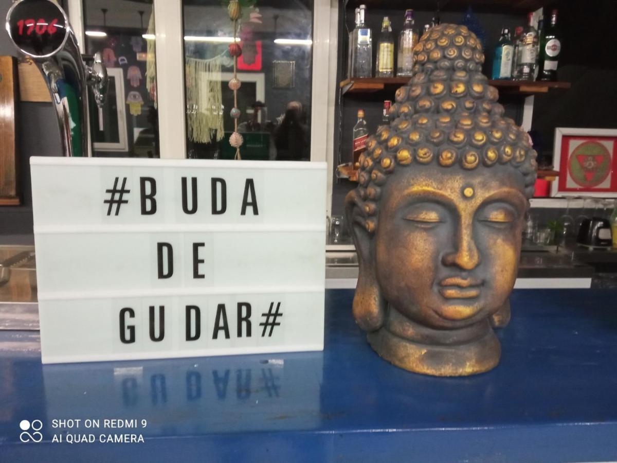 Buda De Gudar Manzanera Buitenkant foto